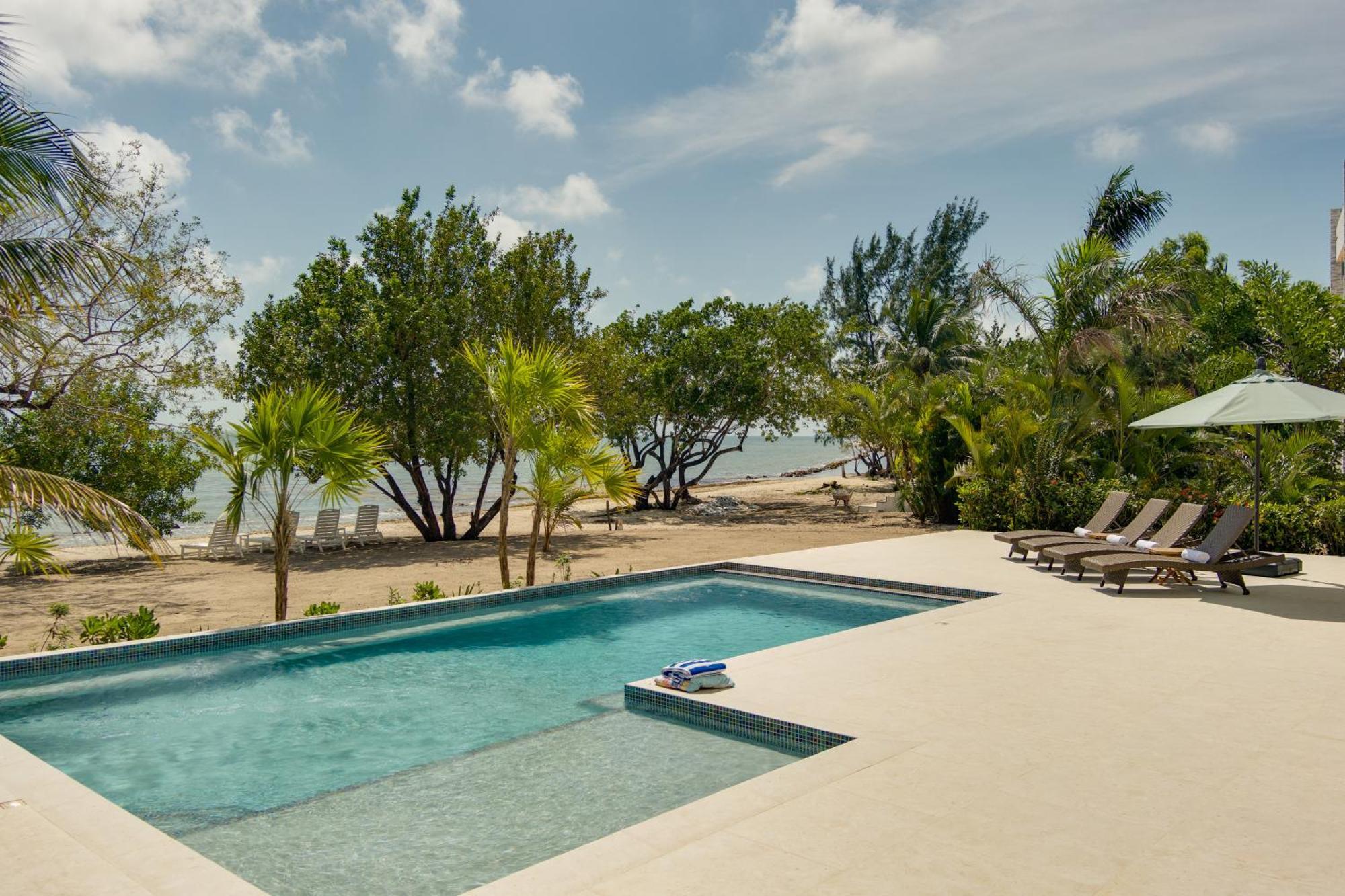Naia Resort And Spa Placencia 외부 사진